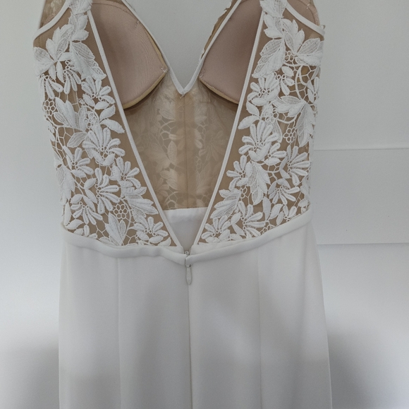 Mikaella style 2190 Wedding Dress - Picture 9 of 16